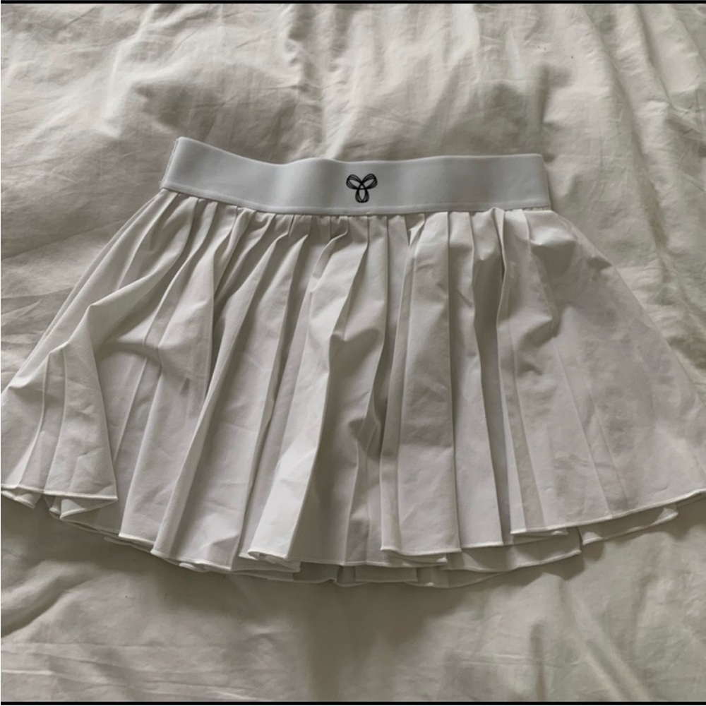 TNA White Skater Skirt